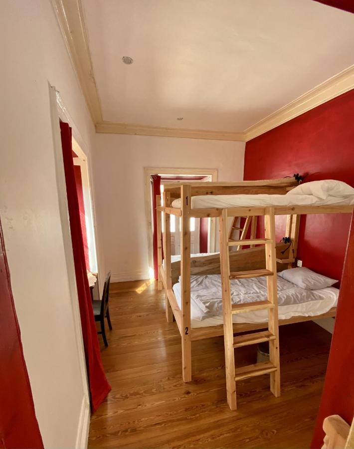 The Pink House Hostel Faja Grande Bagian luar foto