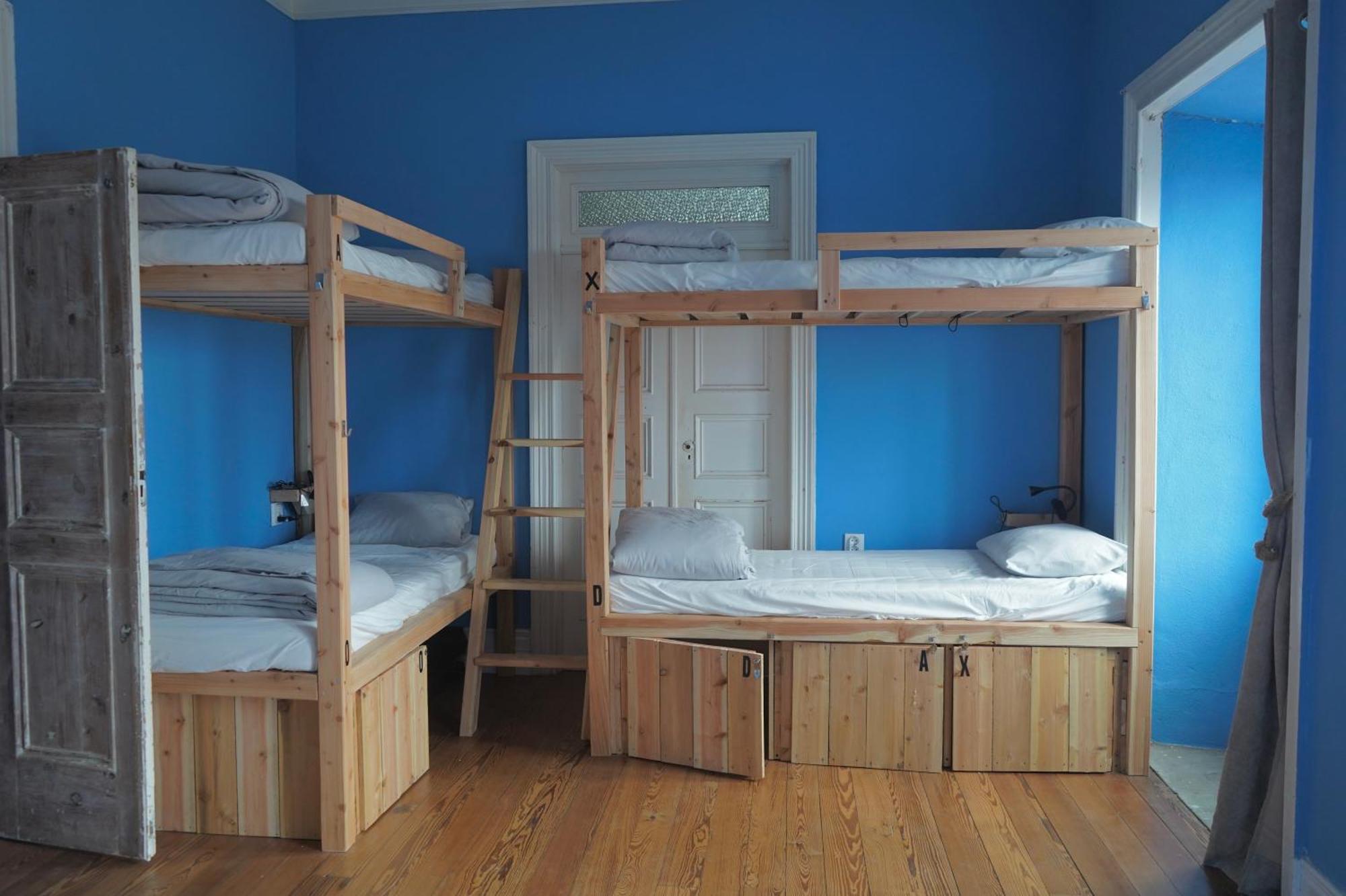 The Pink House Hostel Faja Grande Bagian luar foto